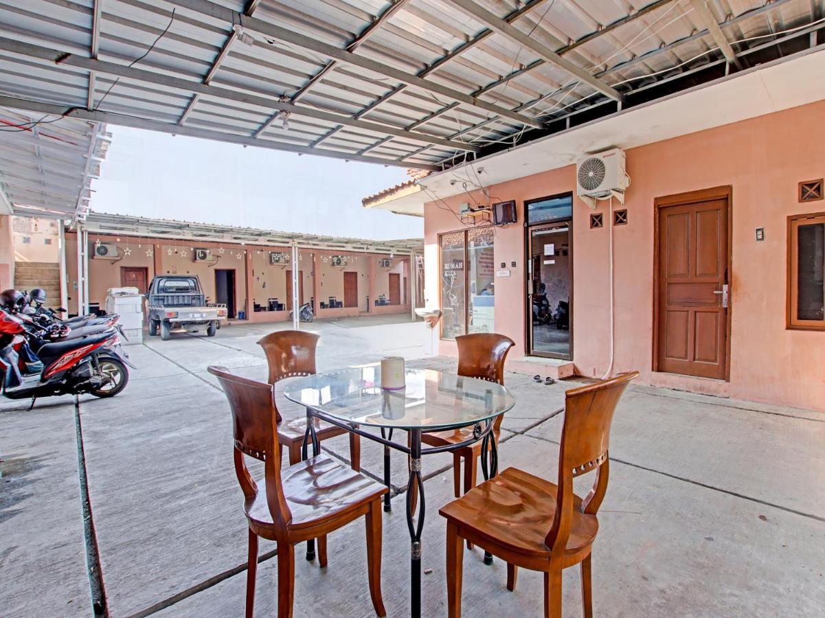 Oyo 91490 Hotel Rumah Kita Чиребон Екстер'єр фото
